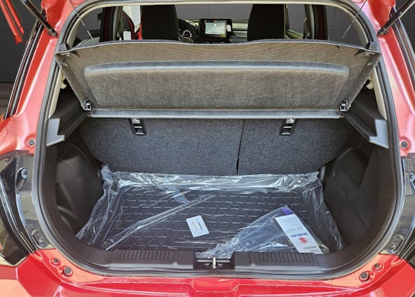 Vehicle image 7 Vehicle image 7