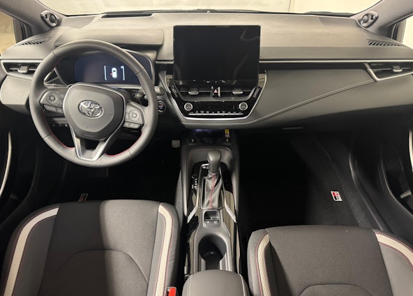 Vehicle image 6 Vehicle image 6