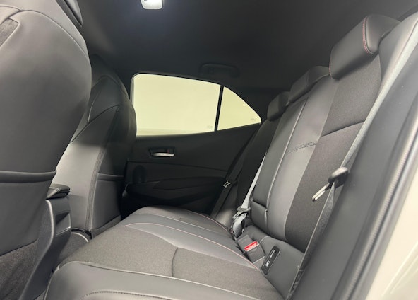 Vehicle image 7 Vehicle image 7