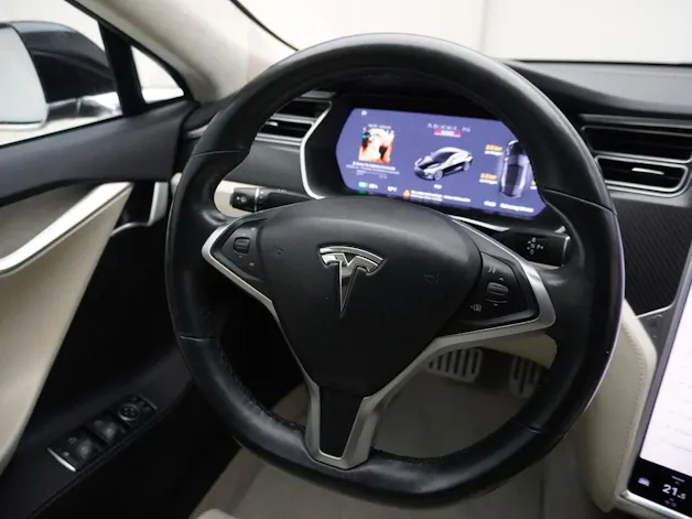 Tesla Model S 100 D Performance