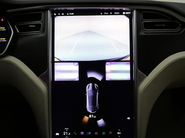 Tesla Model S 100 D Performance