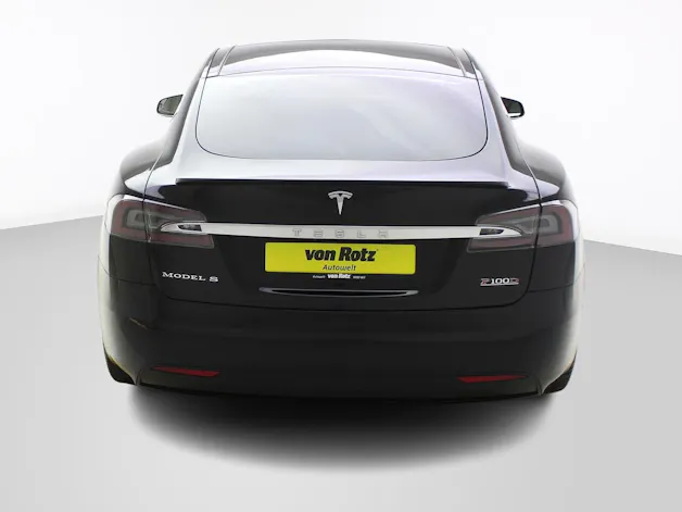 Tesla Model S 100 D Performance