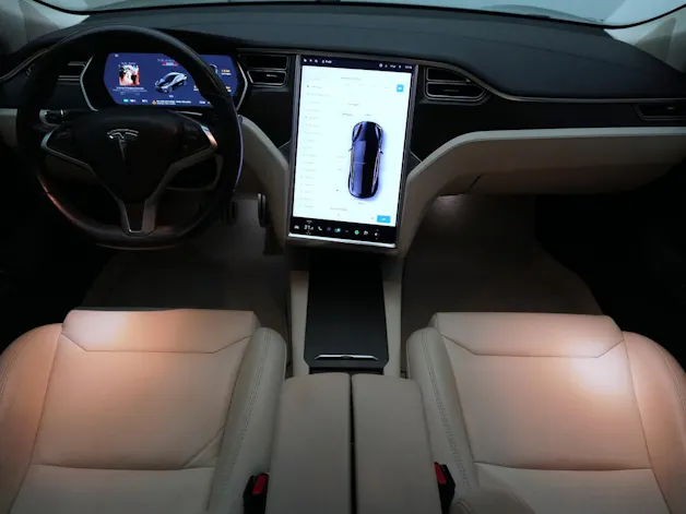 Tesla Model S 100 D Performance