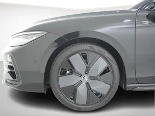 VW Passat Variant 2.0 TSI R-Line 4Motion DSG