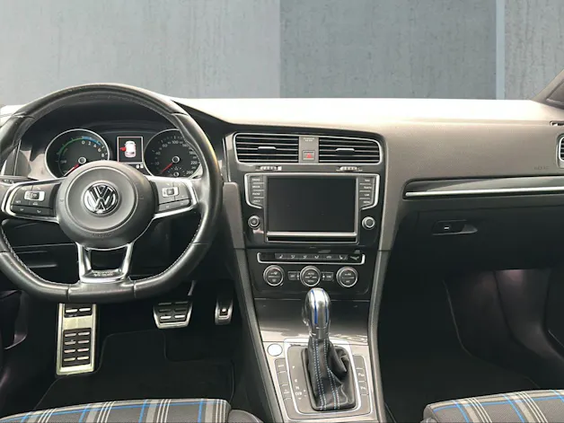 VW Golf 1.4 TSI GTE DSG