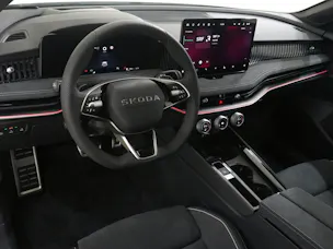 Škoda Superb 2.0 TDI Sportline 4x4 DSG