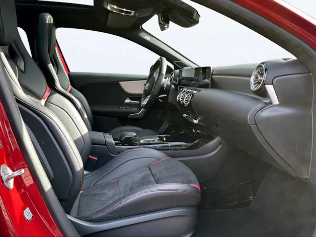 Mercedes-Benz A 35 AMG 4Matic Speedshift