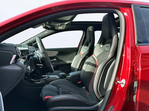 Mercedes-Benz A 35 AMG 4Matic Speedshift