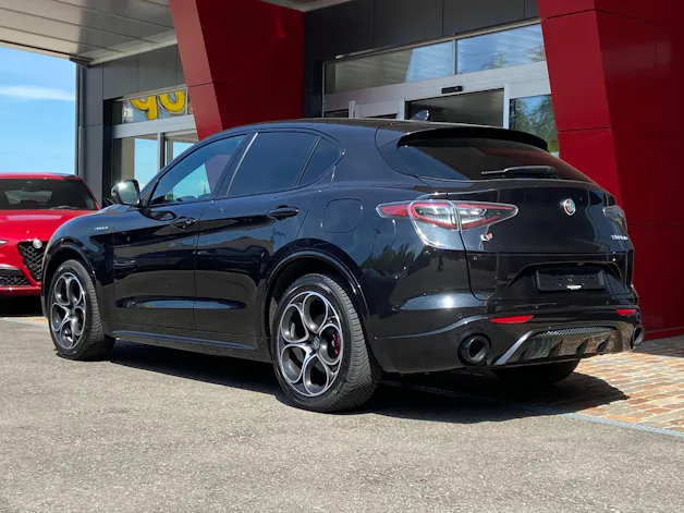 ALFA ROMEO Stelvio 2.2 JTDM Veloce Pack Premium Q4 AT8
