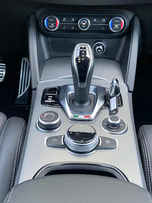 ALFA ROMEO Stelvio 2.2 JTDM Veloce Pack Premium Q4 AT8