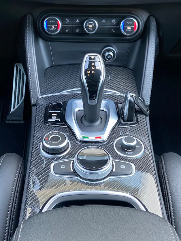 ALFA ROMEO Stelvio 2.9 V6 Quadrifoglio 21 Zoll Q4