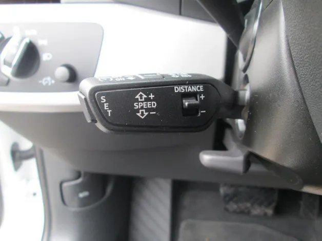 Audi A4 Avant 35 TDI advanced S-tronic