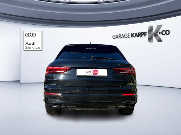 Audi Q3 40 TFSI S line quattro S-tronic