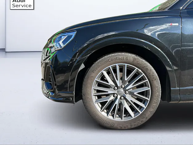 Audi Q3 40 TFSI S line quattro S-tronic