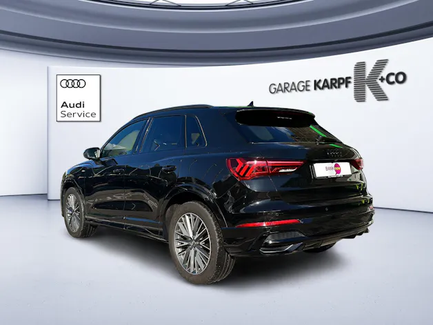 Audi Q3 40 TFSI S line quattro S-tronic