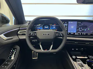 Audi A5 Limousine TDI quattro 150 kW Attraction S tronic