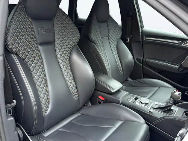 Audi RS3 Sportback 2.5 TSI quattro S-tronic