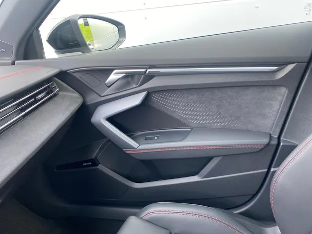 Audi S3 Sportback 2.0 TFSI quattro