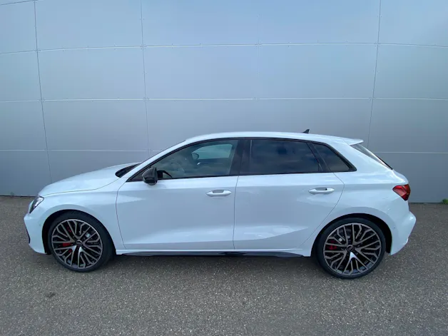 Audi S3 Sportback 2.0 TFSI quattro