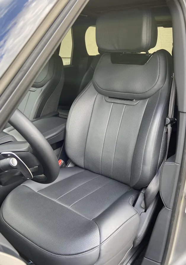 Land Rover Range Rover P530 4.4 V8 SV Automatic