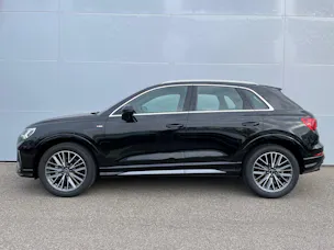Audi Q3 35 TFSI S line Attraction S-tronic