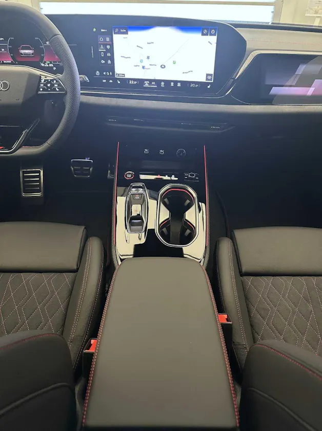 AUDI A6 Avant TFSI quattro 270 kW S tronic
