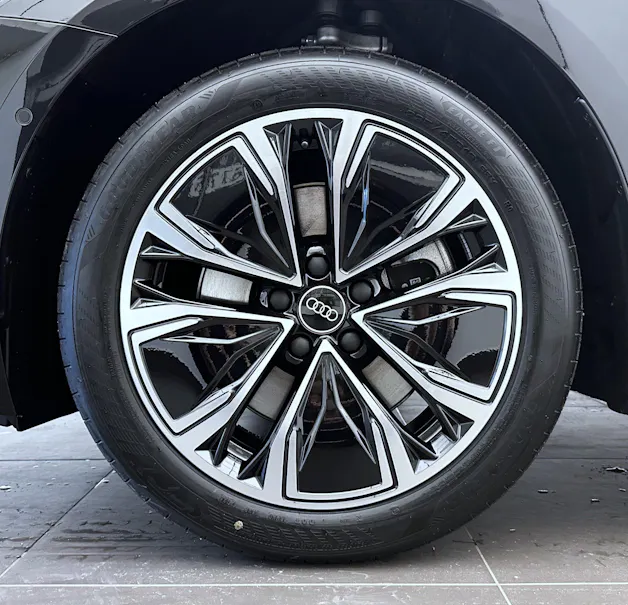 Audi A5 Avant TDI quattro 150 kW Attraction S tronic