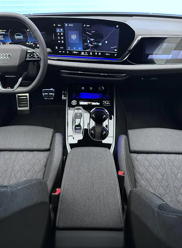 Audi A5 Avant TDI quattro 150 kW Attraction S tronic