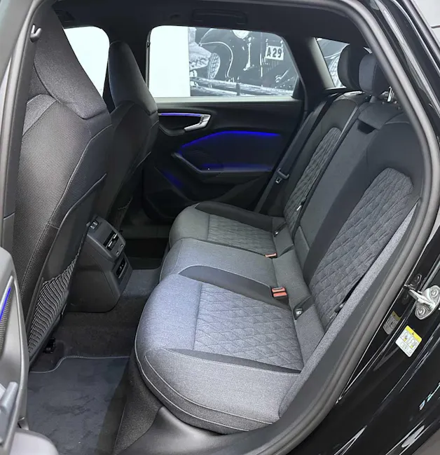 AUDI A5 Avant TDI quattro 150 kW Attraction S tronic