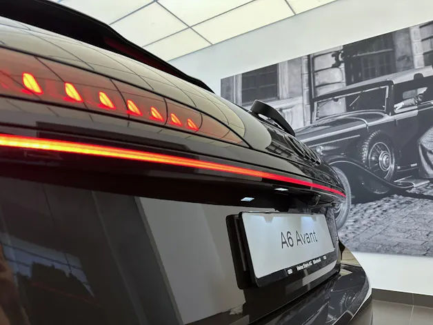 Audi A6 Avant TFSI quattro 270 kW S tronic