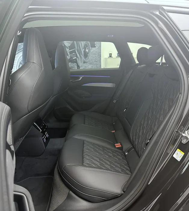 Audi A6 Avant TFSI quattro 270 kW S tronic
