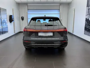 Audi Q8 55 e-tron advanced quattro