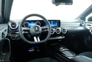 Mercedes-Benz A 250 4Matic 8G-DCT