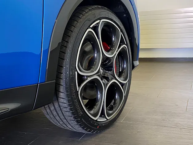 ALFA ROMEO Tonale 1.5 48V Hybrid Speciale