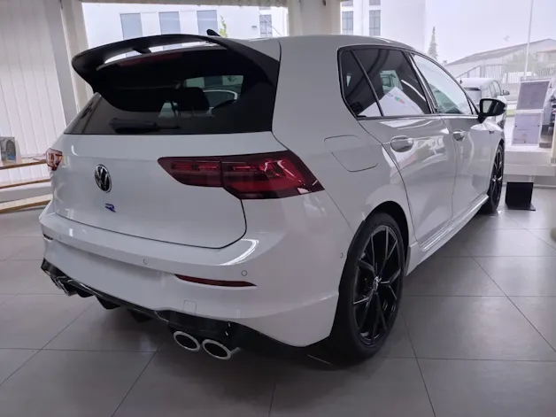 VW Golf 2.0 TSI R DSG 4Motion R 20 Years