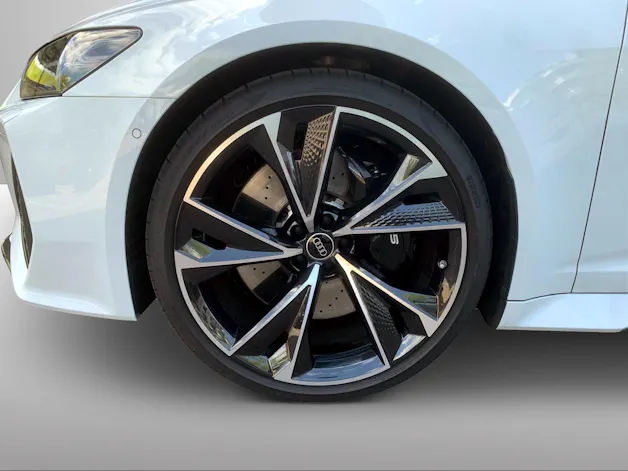 Audi RS6 Avant 4.0 TFSI V8 Performance quattro