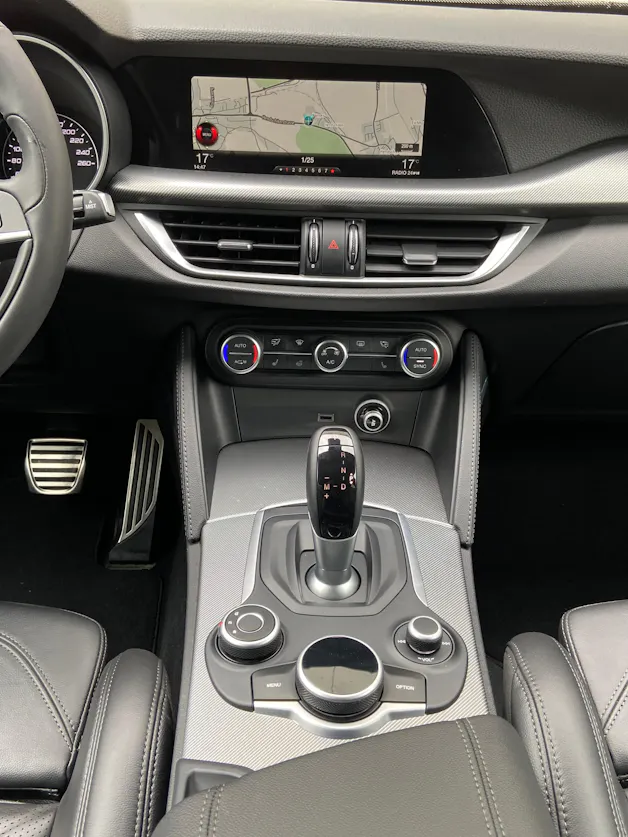 ALFA ROMEO Stelvio 2.0 Super Pack Veloce Sport Q4