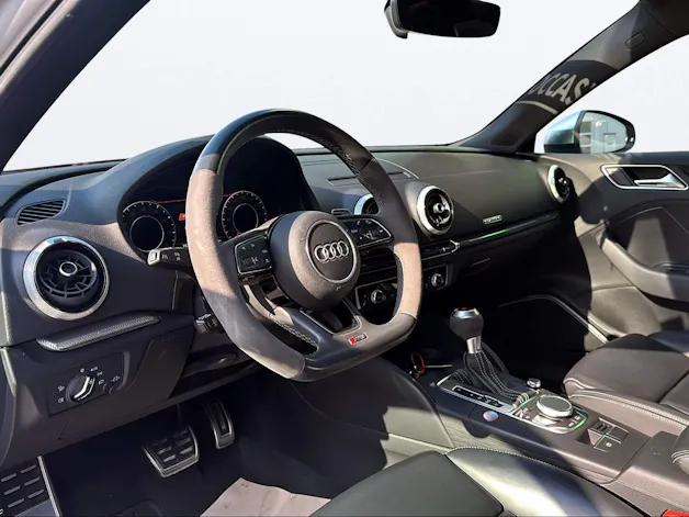 Audi RS3 Sportback 2.5 TSI quattro S-tronic