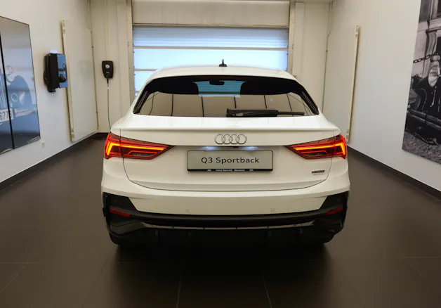 Audi Q3 Sportback 45 TFSI S line quattro S-tronic