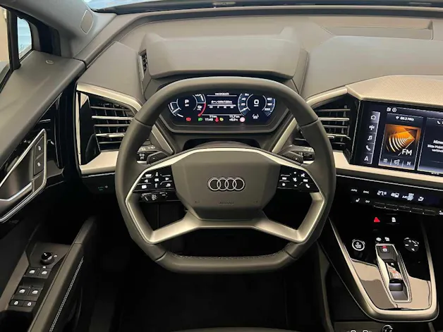 Audi Q4 e-tron 55 quattro