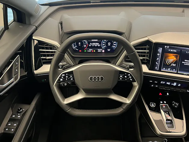 Audi Q4 e-tron 55 quattro