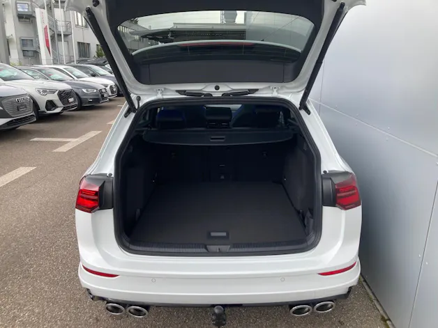 VW Golf Variant 2.0 TSI R DSG 4Motion