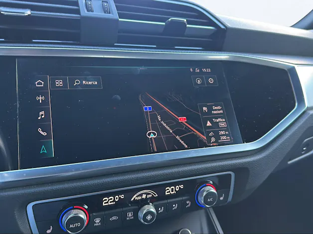 Audi Q3 35 TDI Attraction quattro S-tronic
