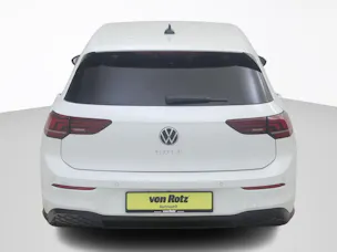 VW Golf VIII 1.5 eTSI R-Line DSG