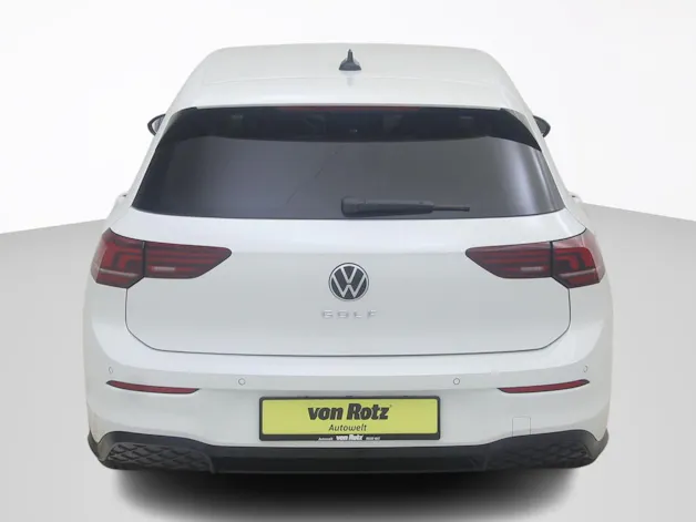 VW Golf VIII 1.5 eTSI R-Line DSG