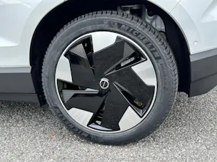 Volvo EX30 E60 Twin Ultra Performance AWD