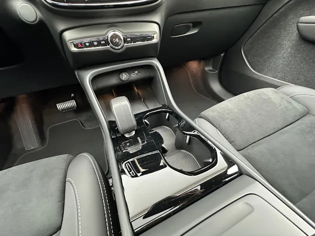 Volvo EX40 XCENTRIC Black Edition AWD