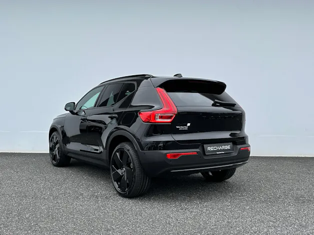 Volvo EX40 XCENTRIC Black Edition AWD