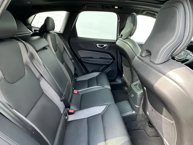 Volvo XC60 2.0 T8 TE Plus Dark eAWD