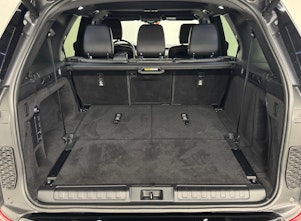 Vehicle image LAND ROVER Discovery 3.0 SDV6 Landmark Edition